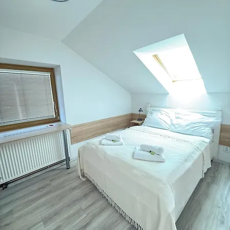 4 Valečov-zásadka 7 * Mnichovo Hradiště